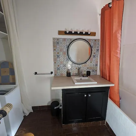 Maison Hébergement de vacances *